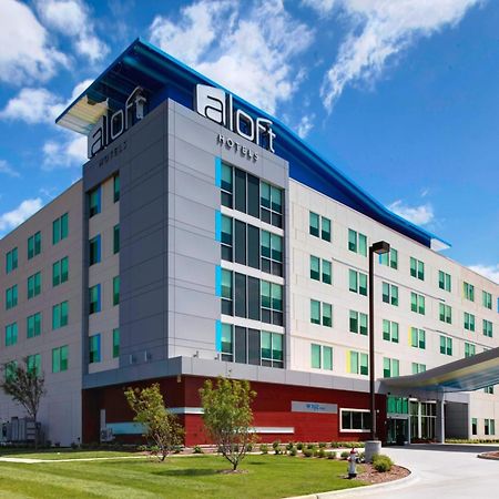 Hotel Aloft Wichita Exterior foto